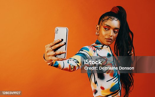 istock Let's start a baby hair challenge! 1280349927