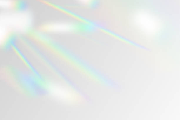 illustrations, cliparts, dessins animés et icônes de illustration vectorielle de la maquette d’effet de superposition d’arc-en-ciel. rayons de cristal de réflexion brouillés, ombres et flash sur le fond. fond de lumière irisé naturel - prism