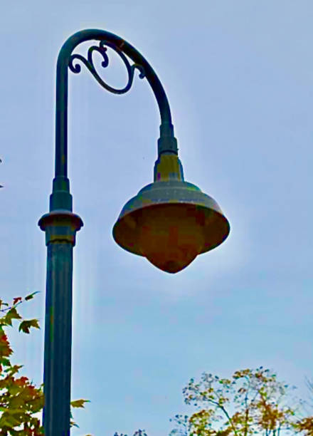 istock Vintage street light 1280435412