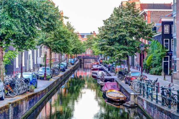 istock Early morning views along the canals of Amsterdam 1280439965