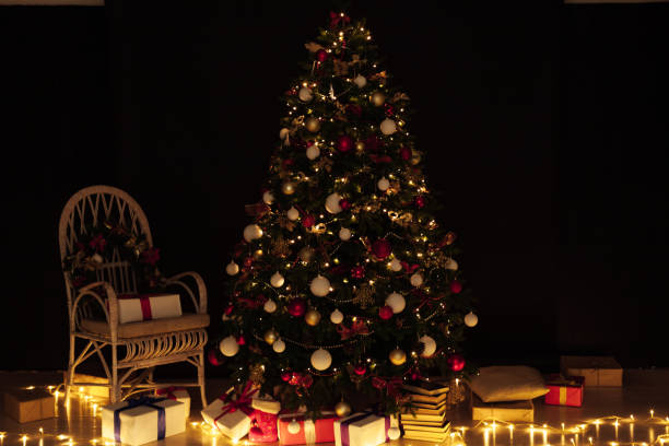 istock Christmas tree shines lights garlands New Year's Eve light 1280494889