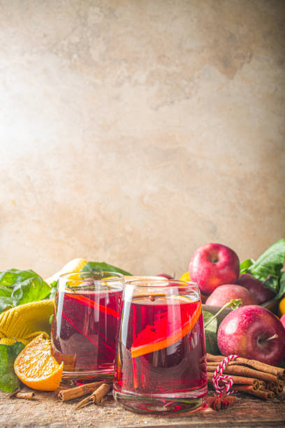 istock Hot autumn fruity sangria 1280500628