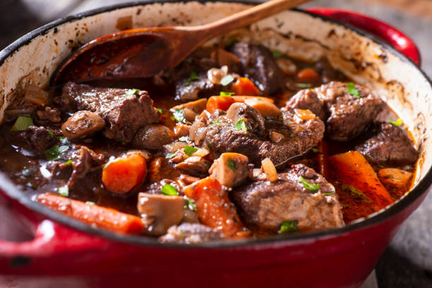 2,100+ Boeuf Bourguignon Stock Photos, Pictures & Royalty-Free Images ...