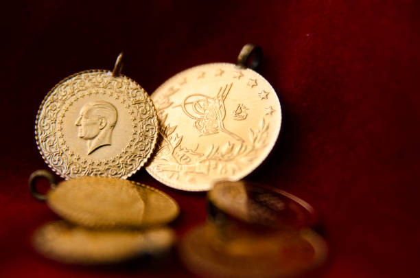 Traditional Turkish gold. Turkish gold with different properties in different groups Traditional Turkish gold. Turkish gold with different properties in different groups pics of a cute muslim outfits stock pictures, royalty-free photos & images