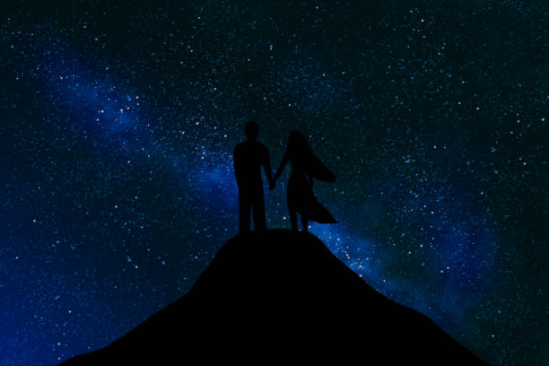 istock Couple on the mountain 1280711803