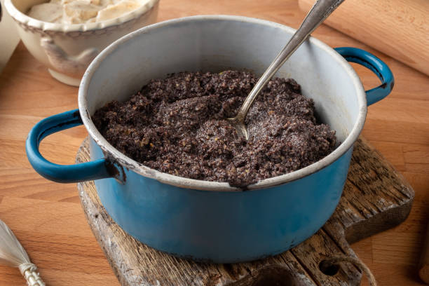 istock Poppy seed filling for buchty - typical Czech sweet buns 1280783393
