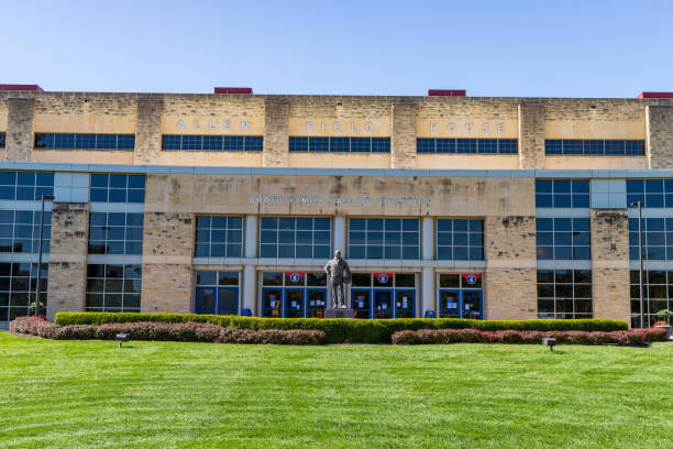 Historic Allen Field house on the campus of The University of Kansas, home to KU Basketball Lawrence, Kansas, USA - October 1, 2020: Historic Allen Field House on the campus of The University of Kansas, home to KU Basketball kansas basketball stock pictures, royalty-free photos & images