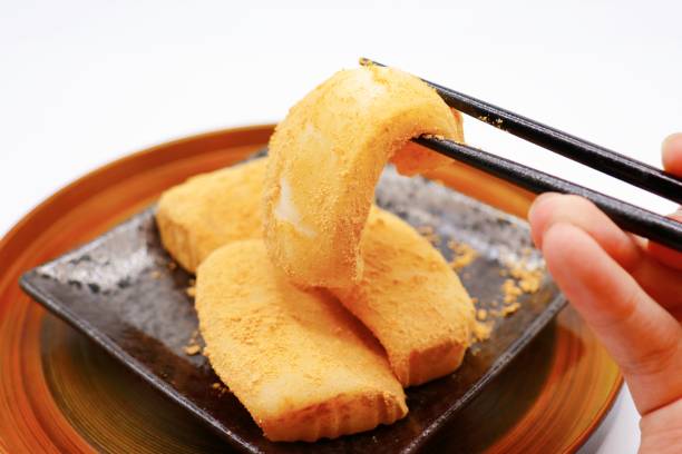 istock Abekawa mochi, kinako mochi 1280847430