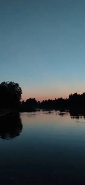 Picture is taken on a summer evening at Emajõgi