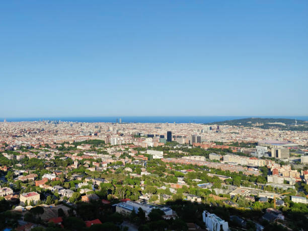 horizon de barcelone, vue aérienne au jour, catalogne, espagne - barcelona fc photos photos et images de collection