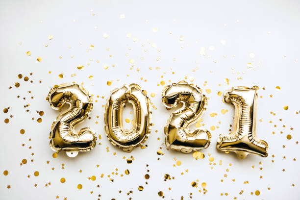 istock Golden 2021 on white background 1280930515