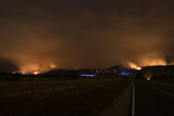 istock CalWood Fire flames burn forest homes North Boulder Colorado 1280939409