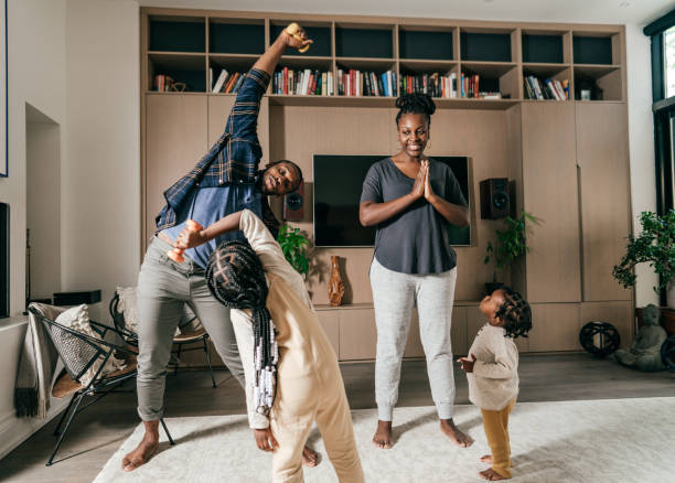 istock Motivating kids and being good role model 1280973244