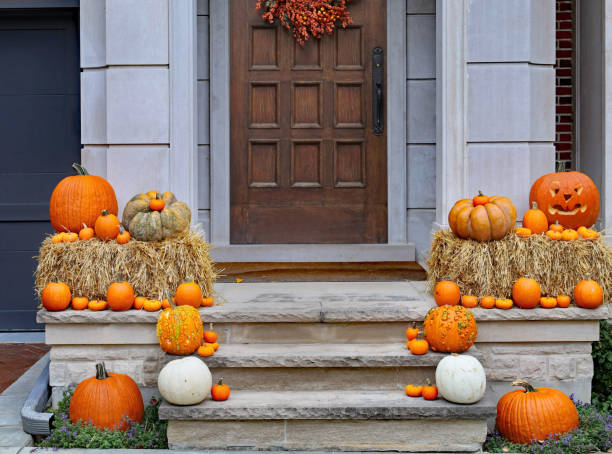 istock Front door with autumn and Halloween decorations 1280981721