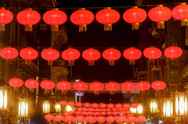 istock Paper Lanterns Glowing at Chinatown San Francisco 1280996043