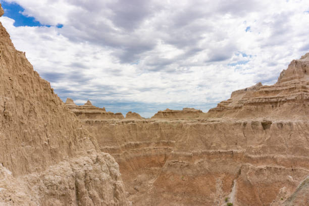 istock Badlands national park rock formations 1281126306
