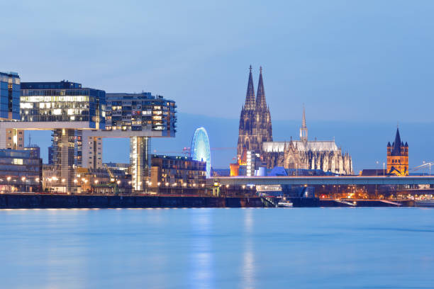 istock Rheinauhafen and Cologne Cathedral at night 1281130547