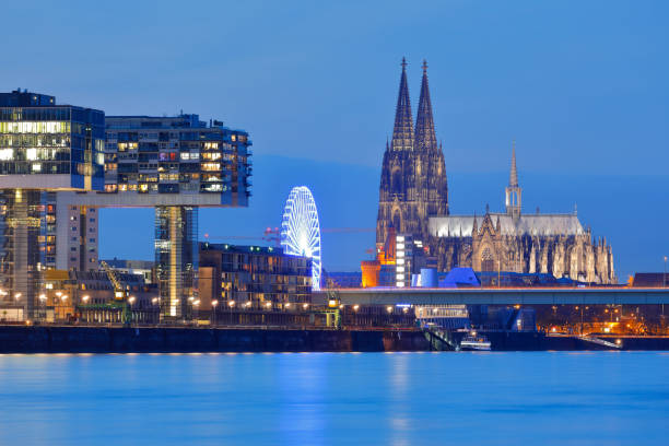 istock Rheinauhafen and Cologne Cathedral at night 1281130650