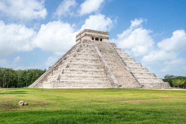 istock Main Pyramid Kukulkan in Chichen Itza at a Sunny Day 1281152458