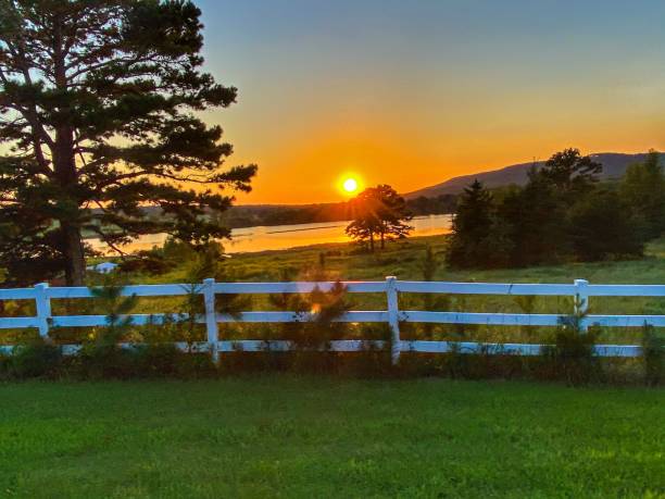 istock A Late Summer Sunset in Northern Arkansas 1281156664