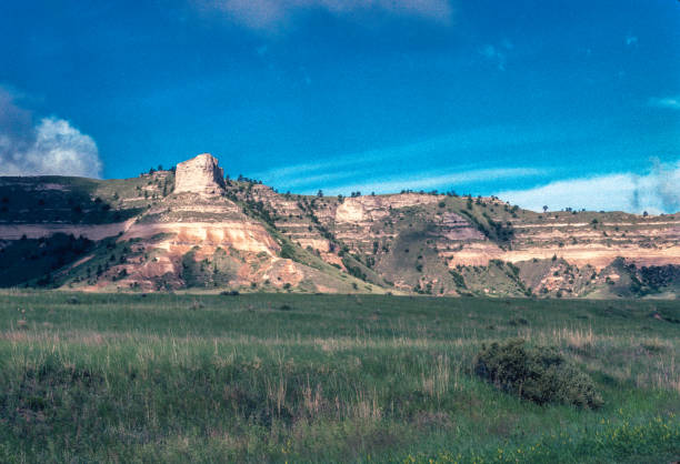 istock Scotts Bluff NM - Crown Rock Side View - 1981 1281162696
