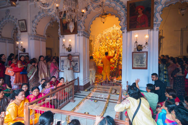 두르가 푸자 축제, 콜카타, 서벵골, 인도 - hinduism goddess ceremony india 뉴스 사진 이미지