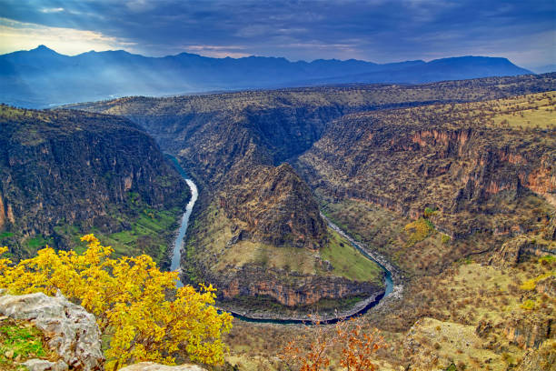 dore canyon - stone nature eroded cliff stock-fotos und bilder