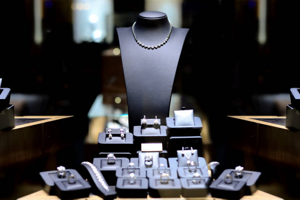 istock Fine necklace Diamond Jewelry Display window 1281283372
