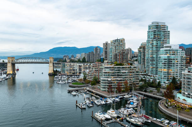 istock View of Vancouver's downtown waterfront 1281302182