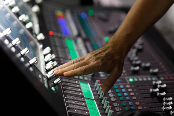operator working with audio mixer control panel - human finger sound mixer music producer imagens e fotografias de stock
