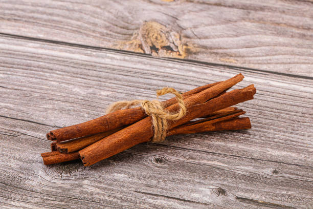 istock Aroma Cinnamon stick heap isolated 1281318150