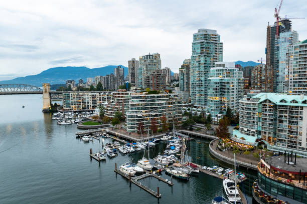 istock View of Vancouver's downtown waterfront 1281325935