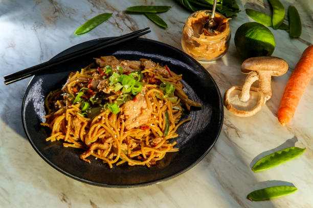 istock Thai Peanut Butter Lo Mein 1281330823