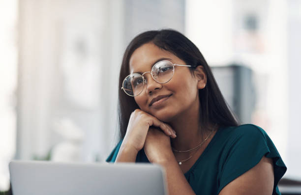 istock So many bright ideas are popping into her mind 1281342140
