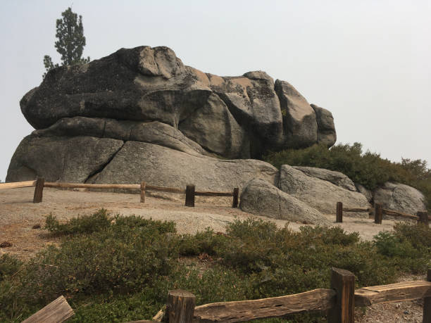 istock Smokey Yosemite - Glacier Point 1281391741