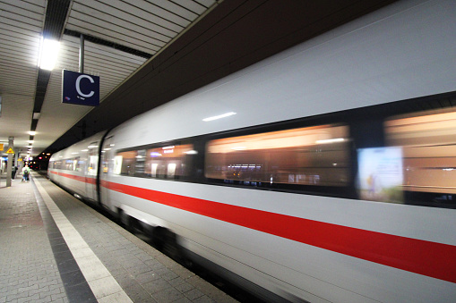 Arriving ICE at Mannheim main station (Mannheim, Germany, October 17, 2020)