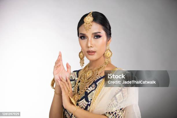 Indian Beautiful Bridal Woman Wear Traditional Wedding Dress Costume Stock Photo - Download Image Now