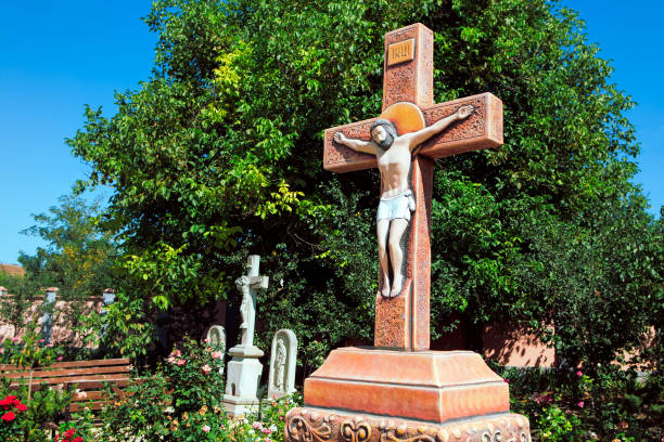 istock Jesus On the Cross 1281441487