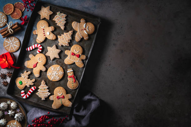 istock Christmas gingerbread man cookies on vintage baking tray 1281467175