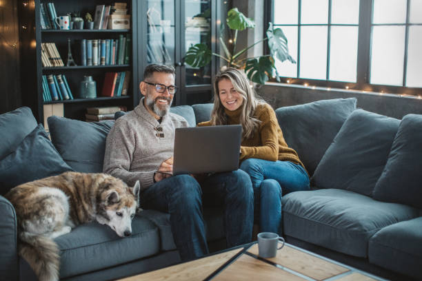 istock New normal way to hang with friends 1281473933