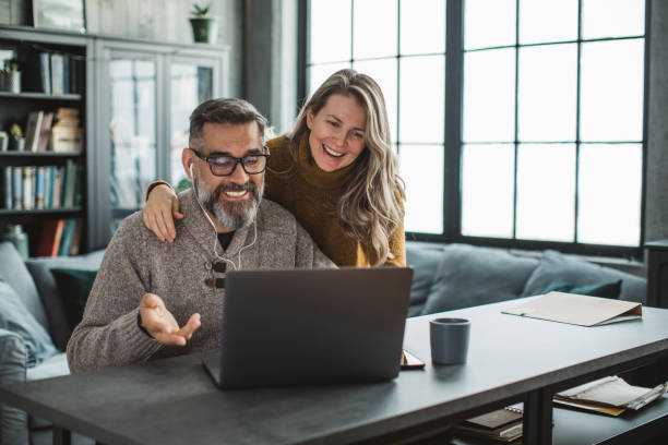 istock New normal way to hang with friends 1281474044