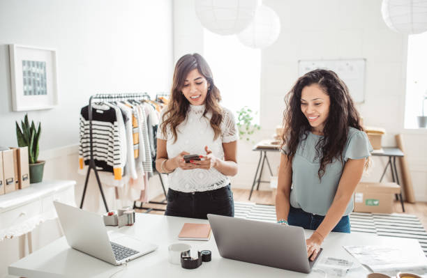 istock Online retail business owners 1281480149