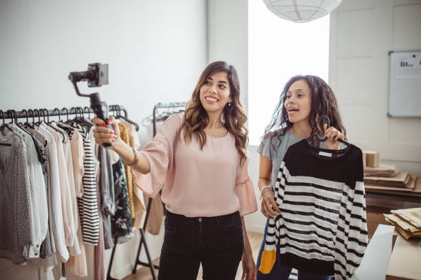 istock Online retail business owners 1281480275