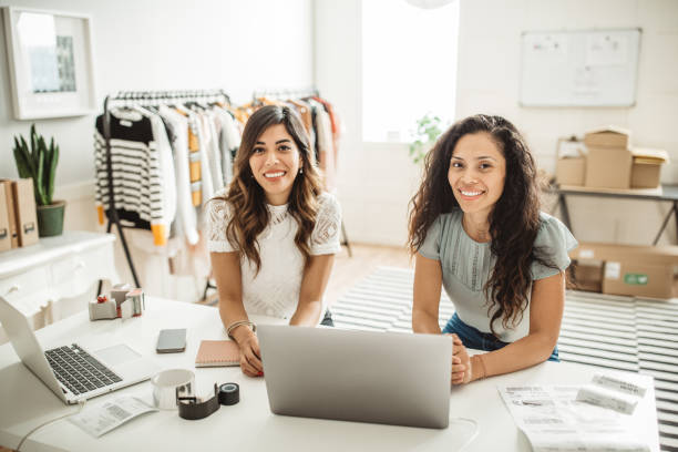istock Online retail business owners 1281480468