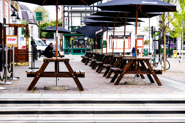 Empty Tables And Chairs Out Side A Wetherspoons Pub In South London London UK, September 23 2020, Empty Tables And Chairs Out Side A Wetherspoons Pub In South London surrey hotel southeast england england stock pictures, royalty-free photos & images