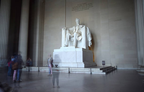 istock Inside the Lincoln Memorial. Long exposure 1281507090