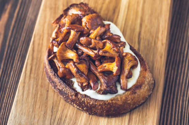 istock Sandwich with fried chanterelles 1281511849