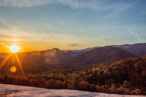 istock Sunset view in the Blue Ridge mountains 1281547868