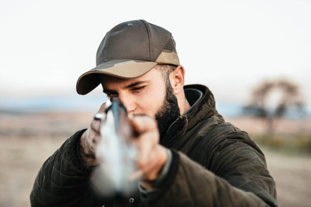 autumn hunting - hunting pheasant duck hunting bird imagens e fotografias de stock