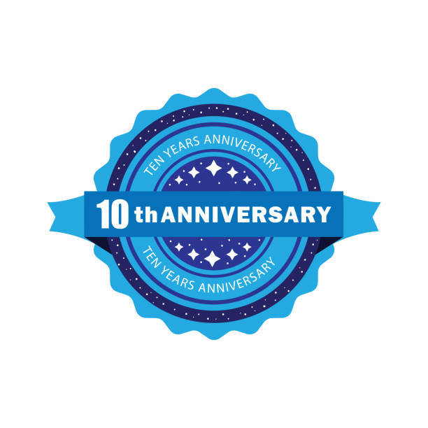 ilustraciones, imágenes clip art, dibujos animados e iconos de stock de etiqueta de insignia de celebración del 10o aniversario en color azul - shield crown blue badge
